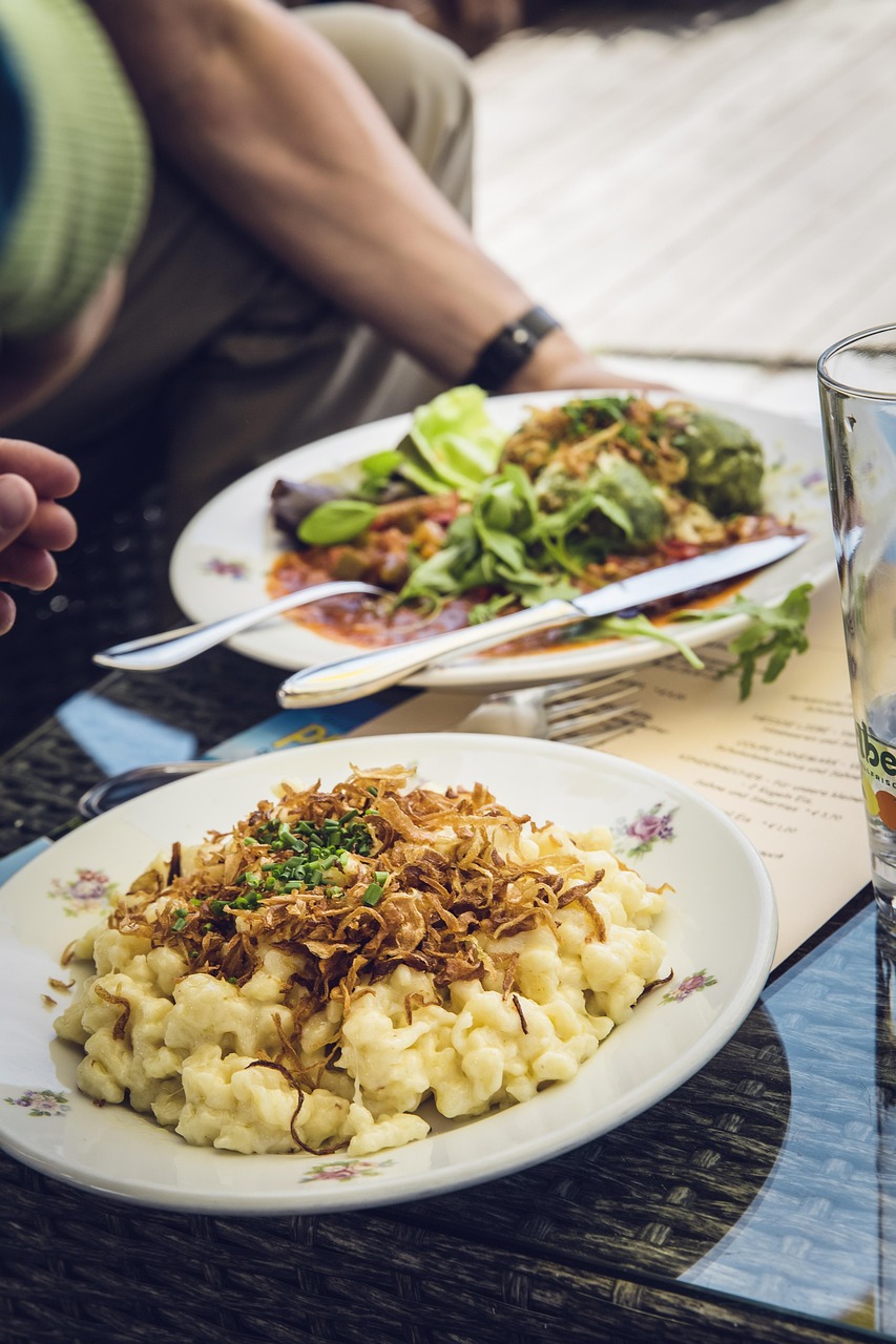 解除暂停餐饮堂食标准与恢复餐饮业活力